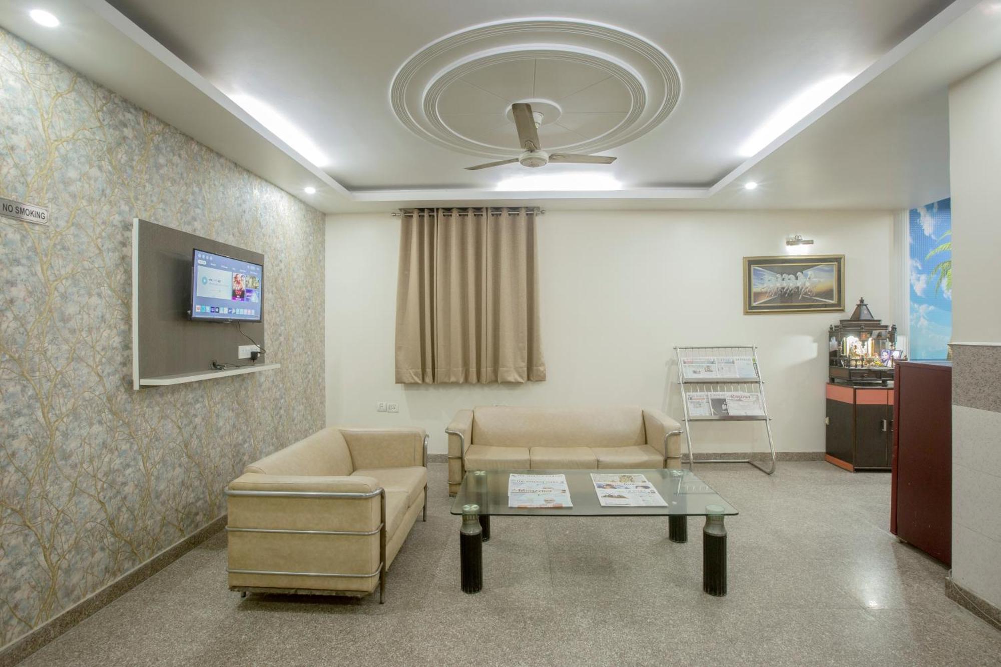 Airport Hotel Mayank Residency New Delhi Exterior photo