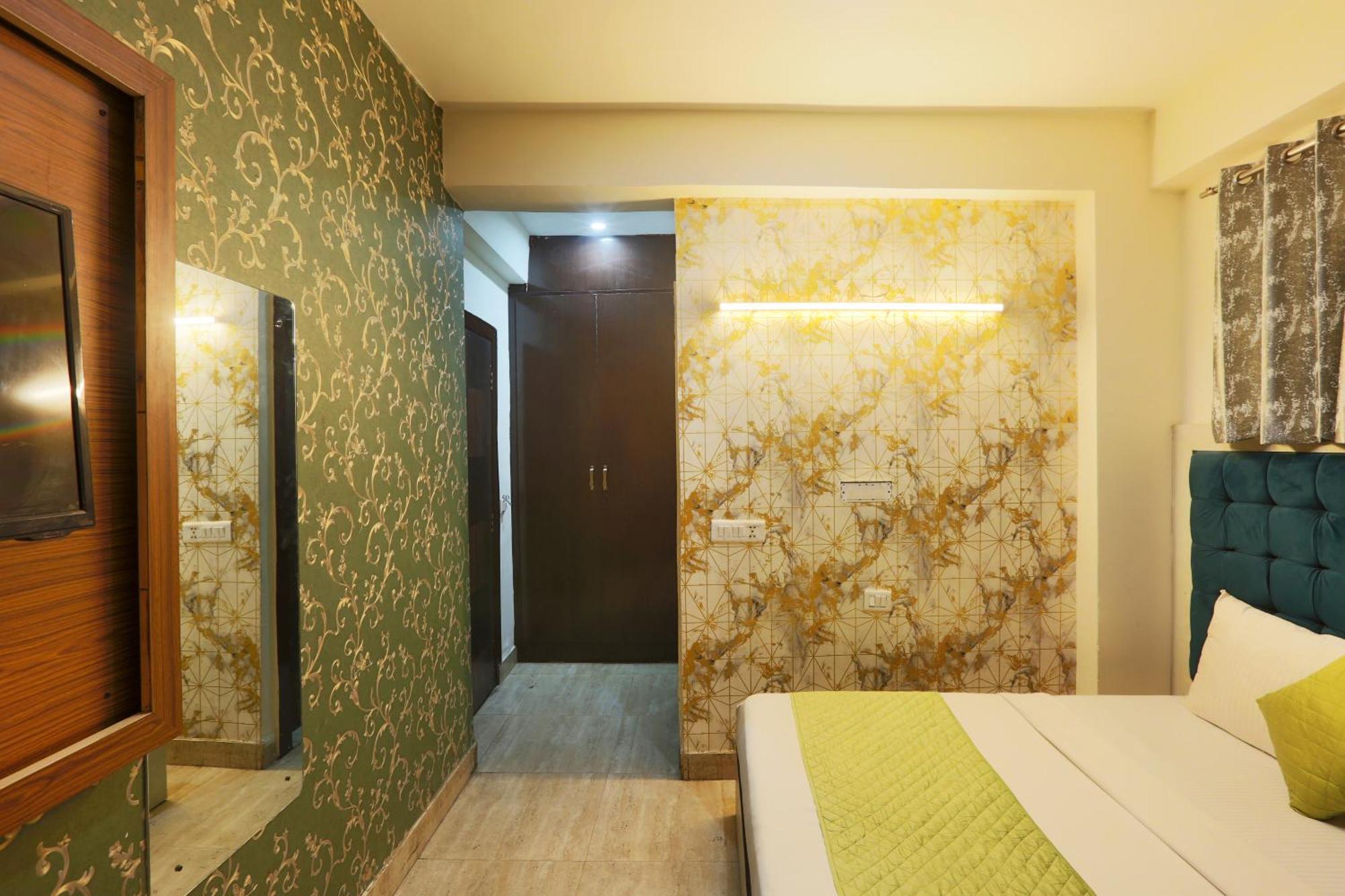 Airport Hotel Mayank Residency New Delhi Exterior photo