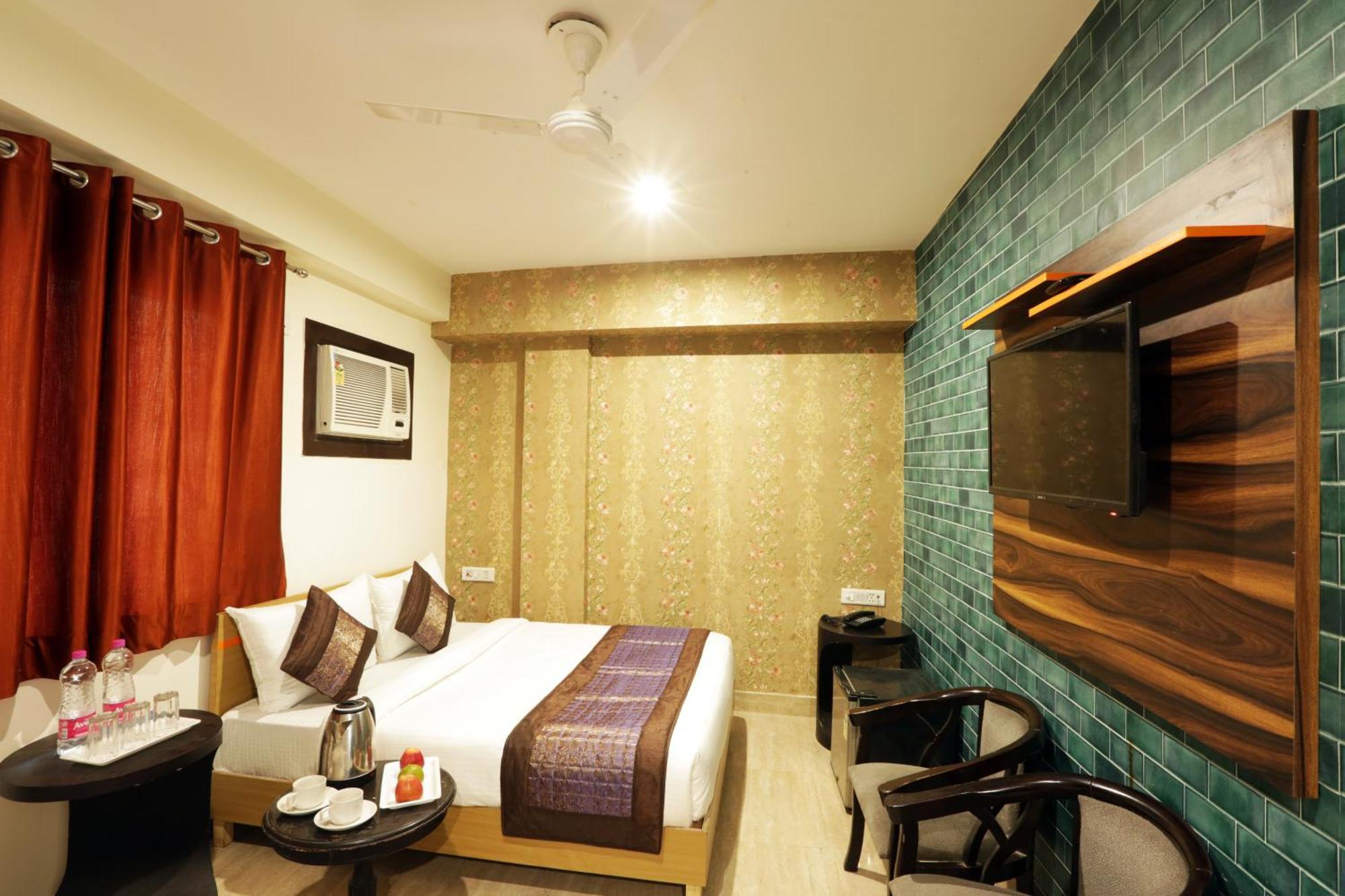 Airport Hotel Mayank Residency New Delhi Exterior photo